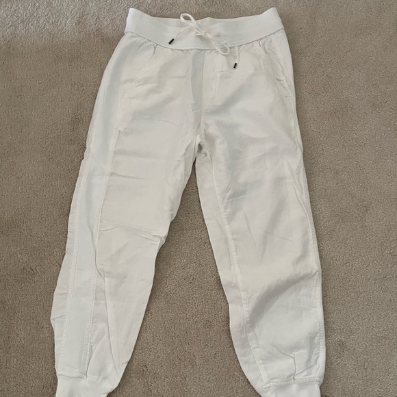 NWOT Gap White Linen Joggers - Picture 2 of 8